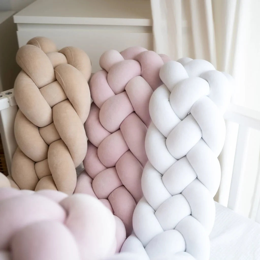 Zaštitna ogradica pletenica za kinderbet 20cm - ROZA